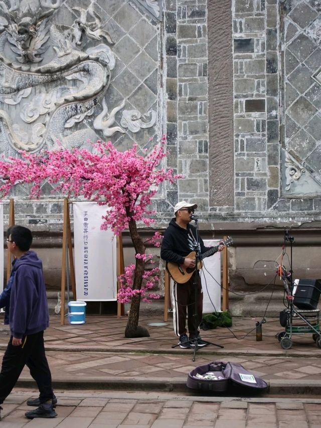 Luodai Ancient Street: A Historic Commercial Hub