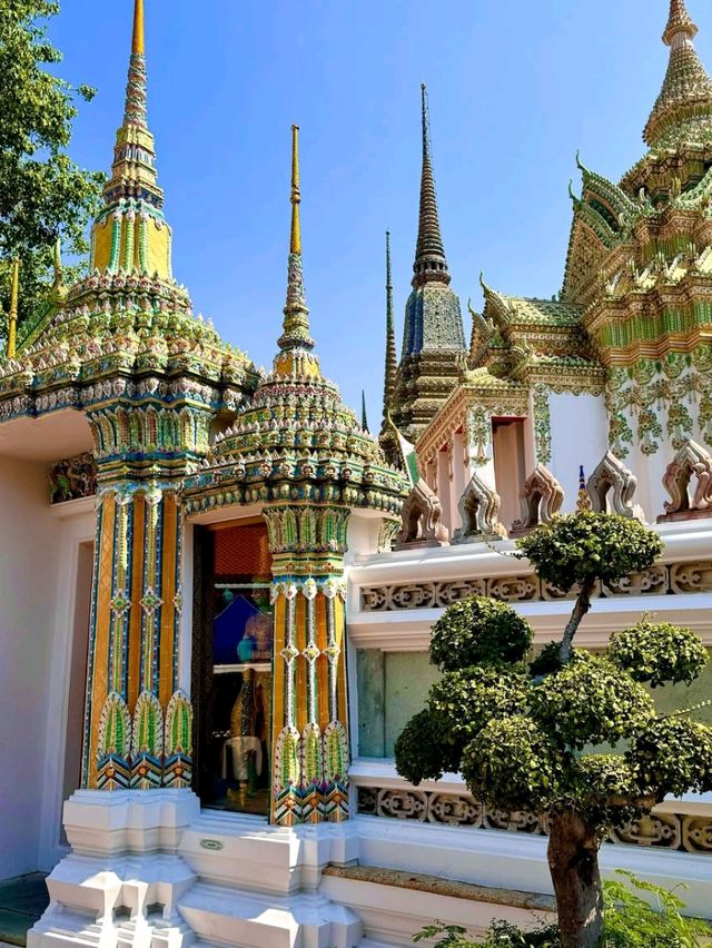 🛕 Wat Pho: Home of the Iconic Reclining Buddha 🙏