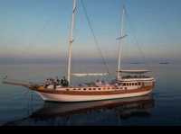 Akoya Pearl Sailing Cruise: A Luxurious Ocean Escape