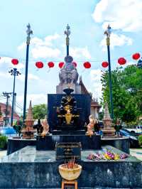 สักการะสิ่งศักดิ์สิทธิ์ วัดสุวรรณาราม