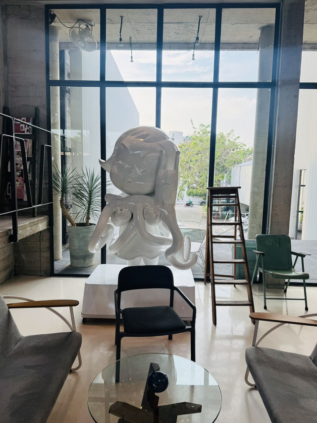 Friend Cafe ทาวน์อินทาว์น – คาเฟ่+Co-Working Space