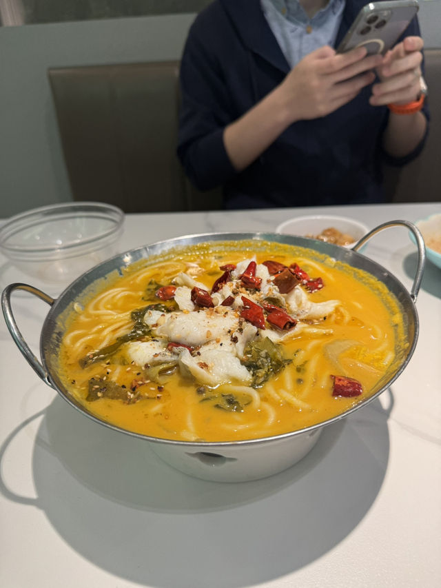 抵食雞煲二食套餐@姚姚酸菜魚
