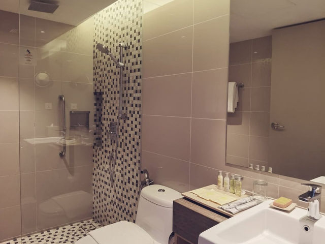 “DoubleTree Resort by Hilton Penang — Seaside Comfort with a Signature Warm Welcome”