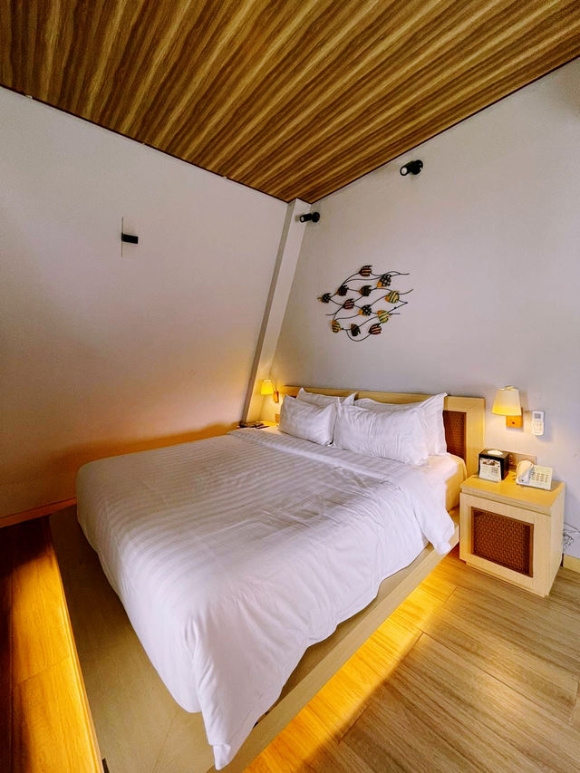 Relaxing stay at Trikora Beach: A One of A Kind Escape