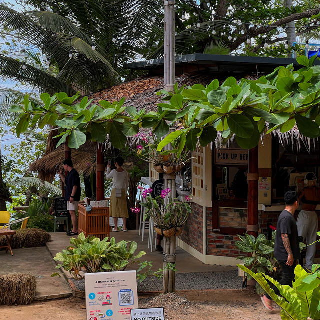 คาเฟ่ ภูเก็ต