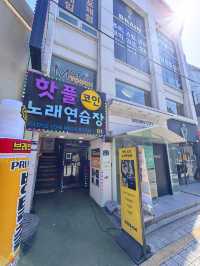충장로 숨은 버거 맛집, 맘스터치 2층에 있다?