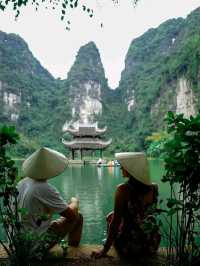 Vietnam – A Captivating Tapestry of Culture, Nature, and Flavor