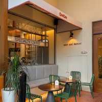 CouCou • Pradit Manutham , Bangkok  🕍🌳🥩🍝🥂 Cou