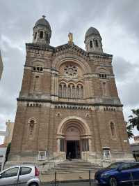 Fréjus เมืองชายฝั่งในฝรั่งเศส