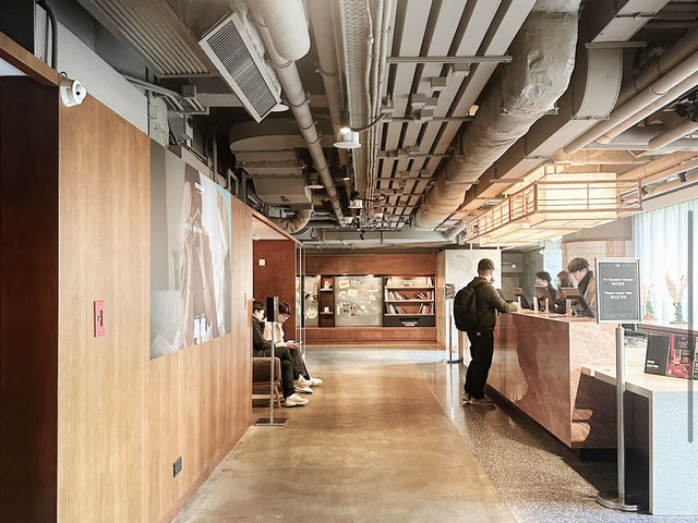 逸東酒店 (Eaton HK)
