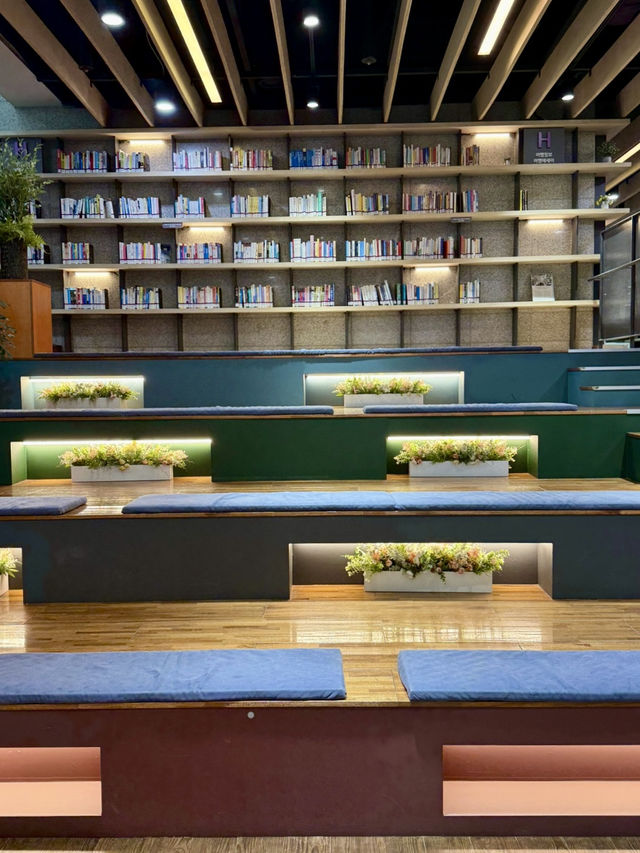 구청 이상의 공간, 성동구청 탐방기  -성동구-
