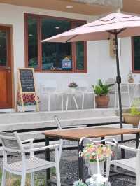 SHINE 'S COFFEE คาเฟ่ปากเกร็ด นนทบุรี