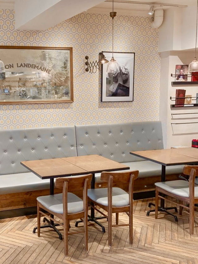우아하고 세련된 분위기의 ☕️프렌치 풍 도쿄 아자부다이 브런치 카페투어 추천🥐