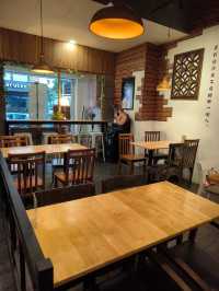 Hidden Cozy Corner in JB You’ll Love!