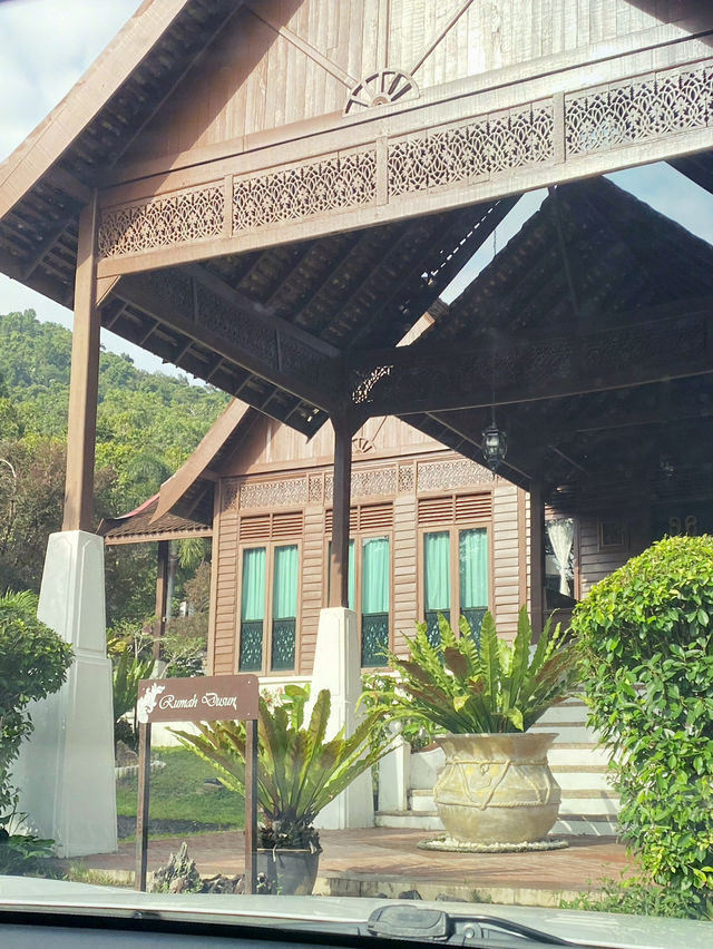 Selising Serenity: A Day of Kelantanese Charm