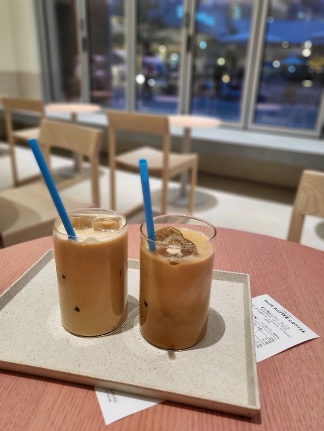 얼마전 오픈한 부산 두번째 블루보틀