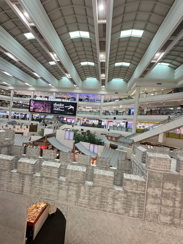 “The Wall” ที่ Seacon Square ศรีนครินทร์