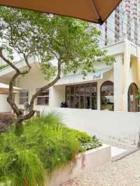 Pref Cafe & Bar