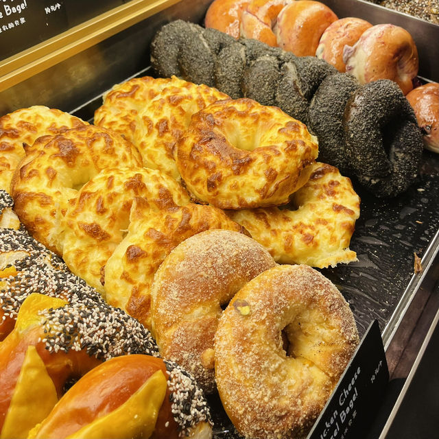 🥐 Butterful & Creamorous ร้านขนมชื่อดังในจีน 🇨🇳
