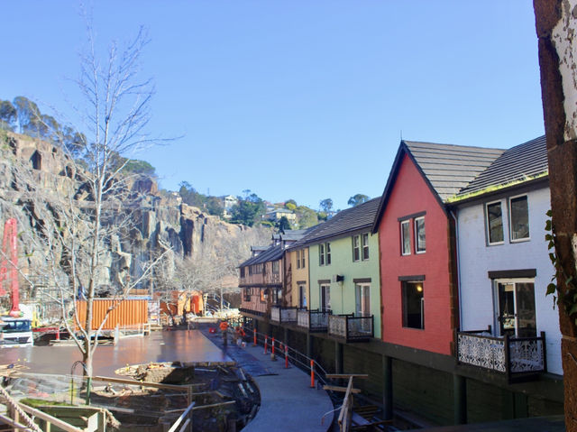 A Touch of Old-World Charm Beneath Tasmania’s Blue Winter Skies