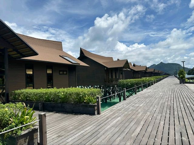 Pearl Island Resort – A Hidden Gem in Semporna’s Blue Paradise