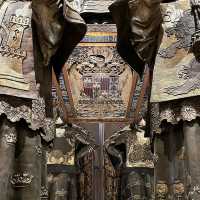 Discovering the Tomb of Christopher Columbus: A Controversial Legacy in Seville Cathedral