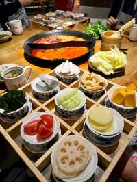 渝少侠Chongqing-Style Steamboat in Chengdu
