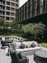 🌟 Bangkok’s Hidden Gem with Heart: Kimpton Maa-Lai Bangkok 💼🌿