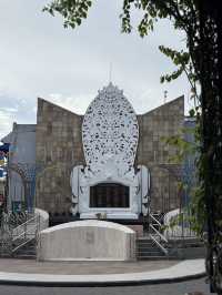 Random walk in the lovely Legian
