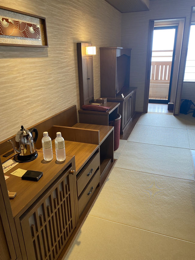 🏯 加賀屋別邸 松乃碧（まつのみどり）｜和倉温泉・七尾湾を望む“大人の美術館ホテル”