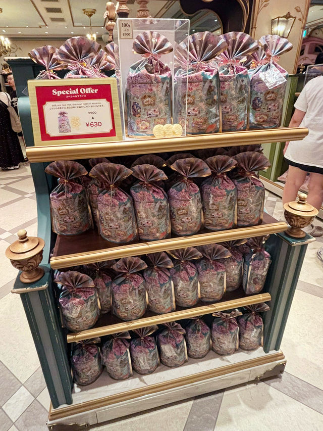 【パケ買い必須】ファンタジースプリングスギフト👑🪽