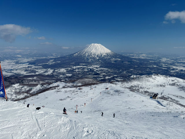 盡亨羊蹄山美景的滑雪場⛷️