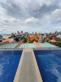 Ohana Hotel Review: Cozy Vibes with a View