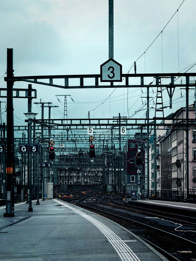 Swiss Summer by Rail: Geneva to Interlaken Journey