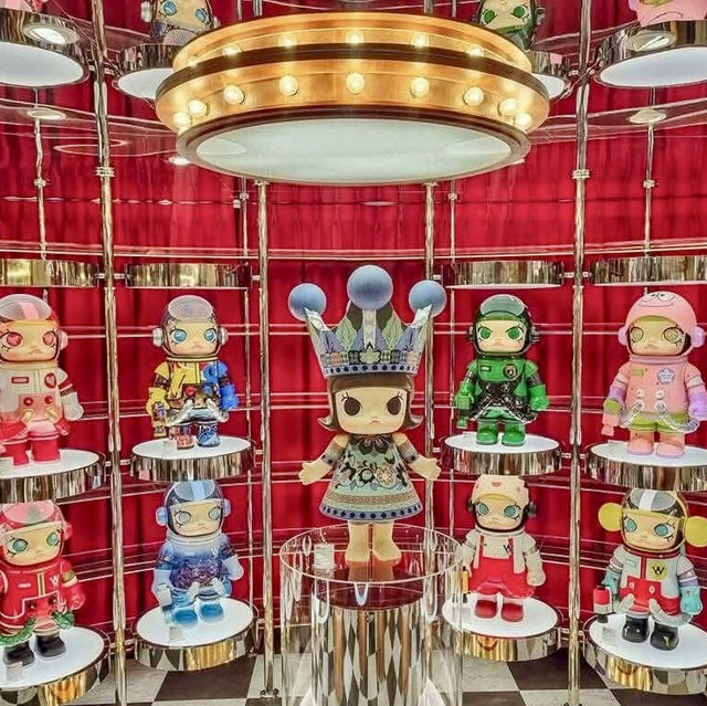 🎨✨ Weekend Pop Mart Crawl in Ximending: Taipei’s Toy Wonderland