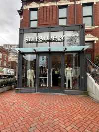 漫步Newbury Street：波士頓最美街道的時尚與風格