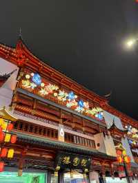 中國—走進時光的畫卷──漫遊上海豫園的古韻之美