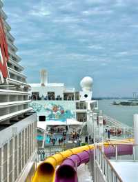 🚢✨ Genting Dream Cruise – Fun, Food & Ocean Views! 🌊🍽️