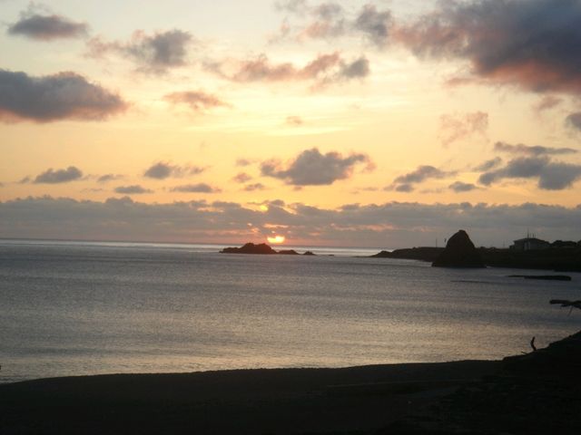 蘭嶼八代灣日落時分 🌅⛰️