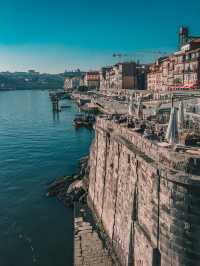 Porto’s Postcard Perfect Pair – Cais da Ribeira & Luís I Bridge
