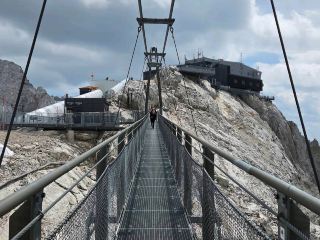 Dachstein Skywalk & Ice Palace