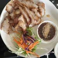 ร้านส้มตำดอกทอง