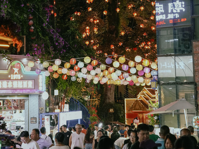 Jianshui Night Market 