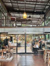 เถียงนาคาเฟ่ | Tak
