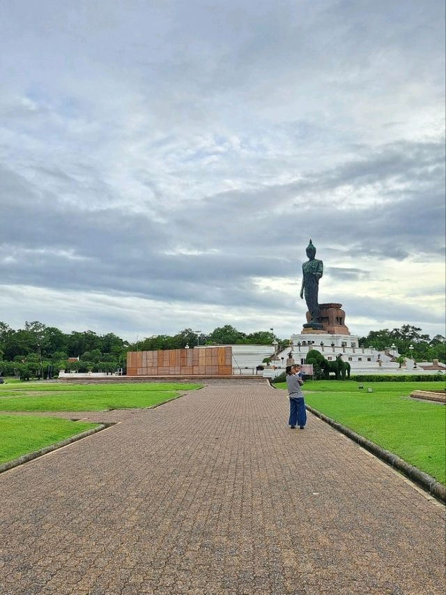 วิ่งเย็นๆ ที่พุทธมณฑล ศาลายา 🏞️