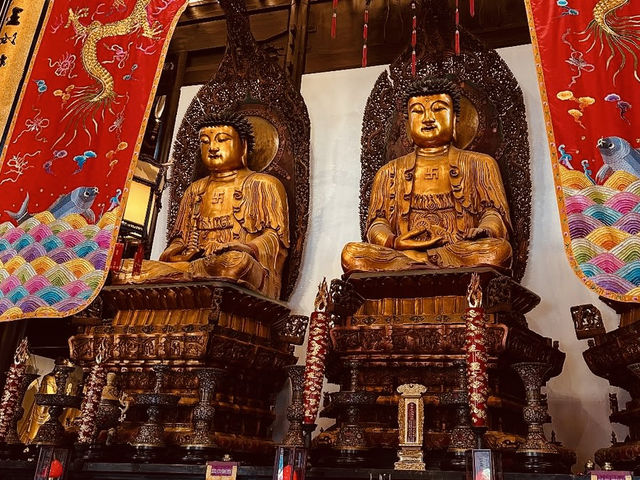 Jade Buddha Temple: A Serene Spiritual Oasis in Bustling Shanghai