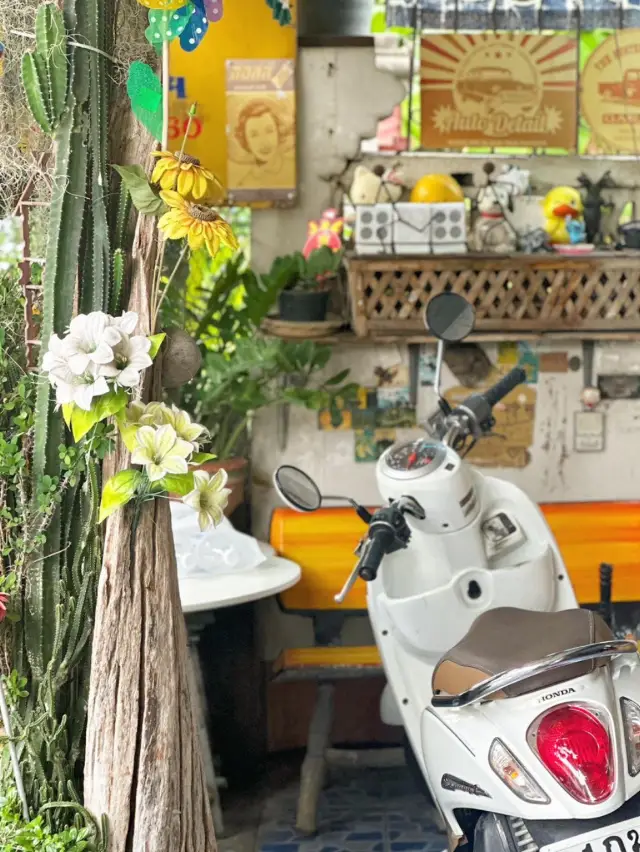 3 Nights 4 Days in Chiang Mai – Temples, Markets, and a Charming Old Town Adventure.