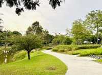 Tropicana Heights’ Central Park: where me-time meets greenery. Jog the lake, chill in the garden, an