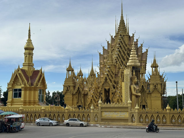 วัดสีทองแห่งพิษณุโลก