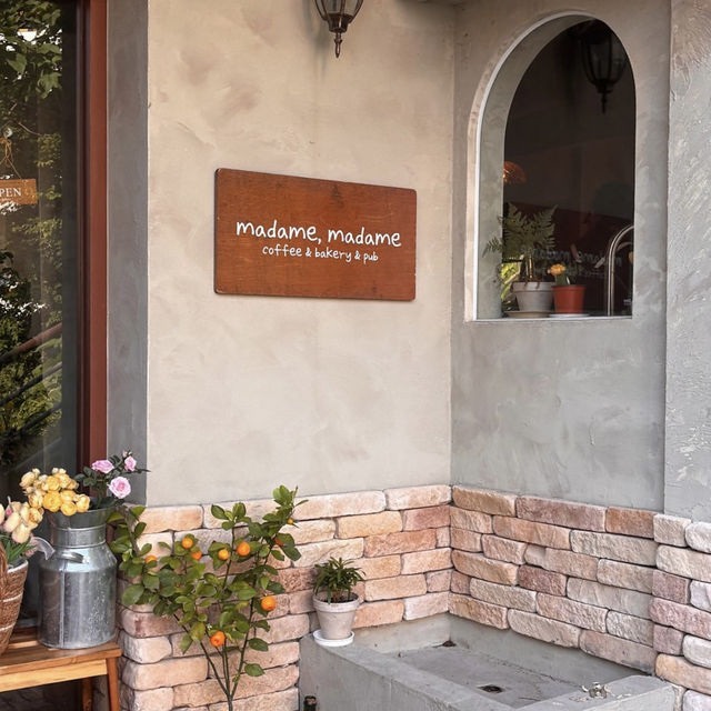 【韓国/釜山】南浦洞カフェ☕️madame,madame 【韓国/釜山】南浦洞カフェ☕️madame,madame